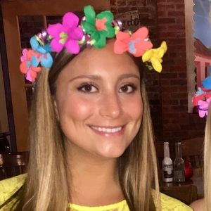 Meet your Posher, Haley